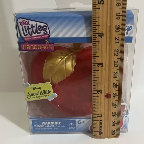 Disney Real Littles Handbags Snow White - Picture 5 of 6